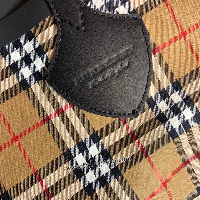 Burberry專門店新款帆布格紋圖案手提購物女包 巴寶莉雙面兩用托特包購物袋 yxb1351